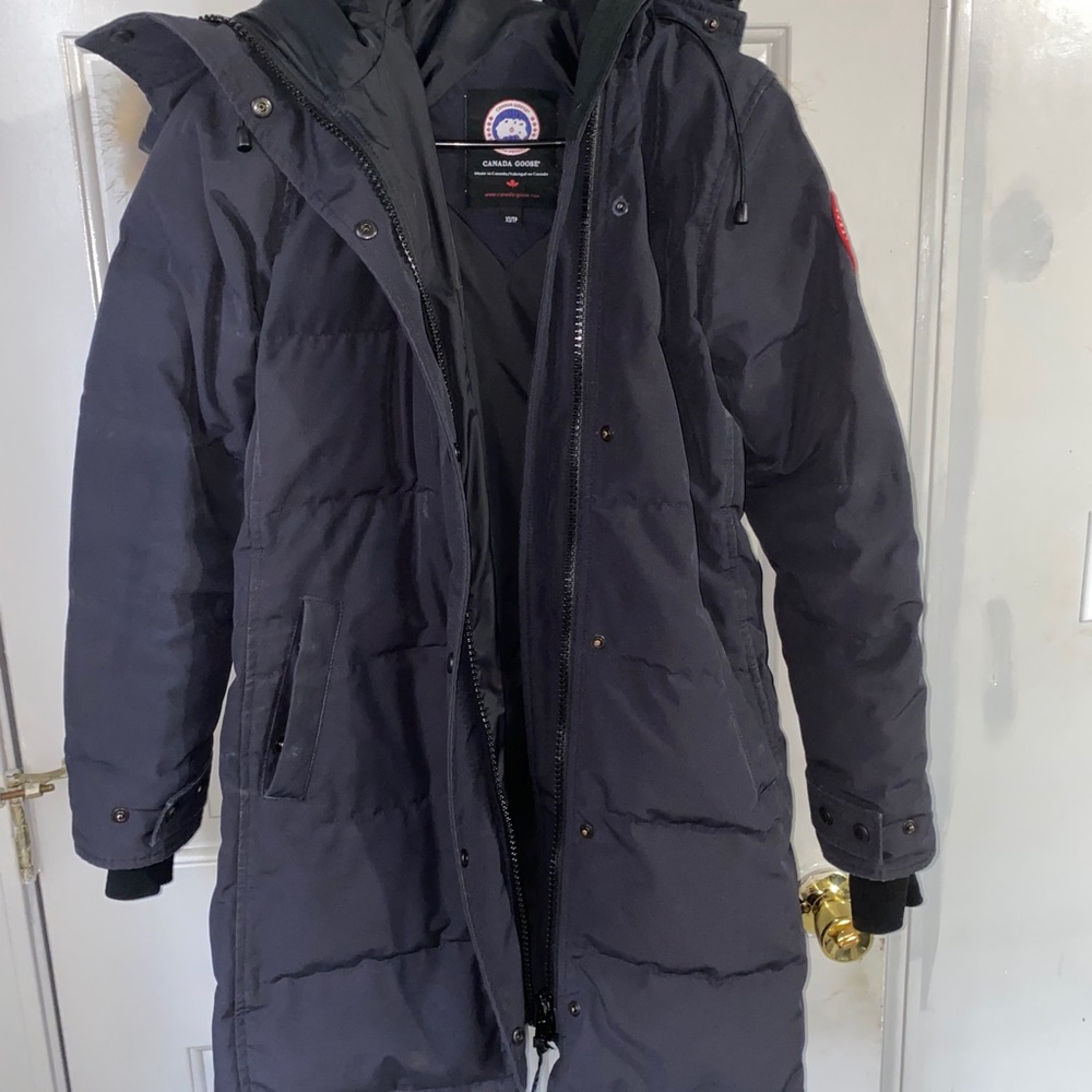 AUTHENTIC Canada goose parka